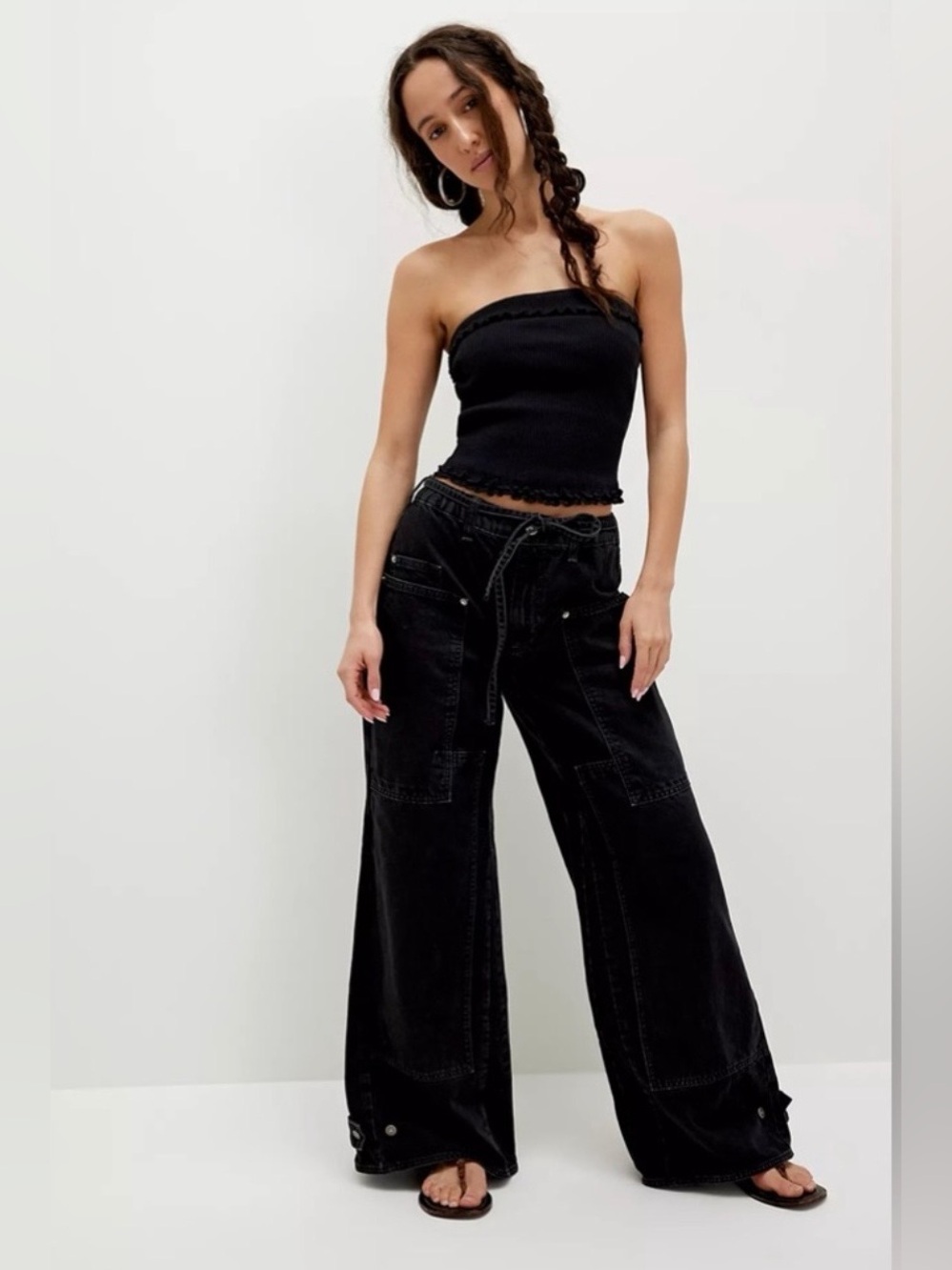 NWOT size XL Free People Outlaw Mid Rise Wide Leg jeans